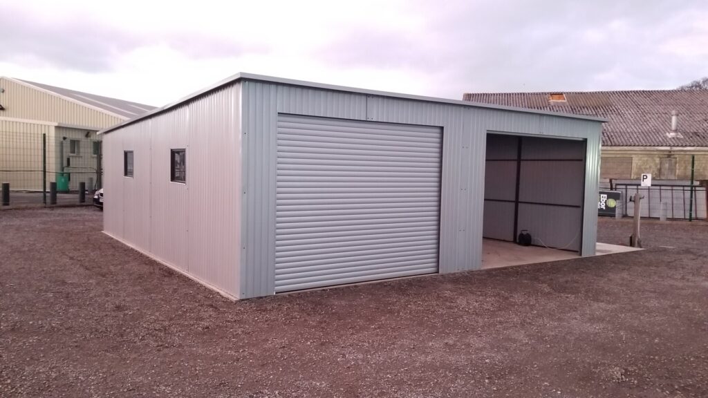 26ft x 26ft (8m × 8m) Heavy Duty Metal securegarages.co.uk